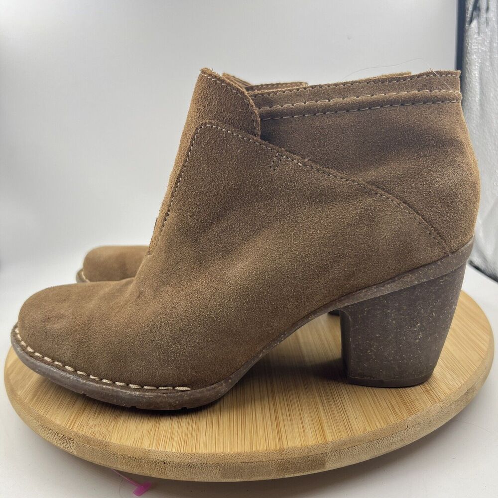Clarks Women's Carleta York Tan Zip Up Leather Booties Size 8.5 Boots